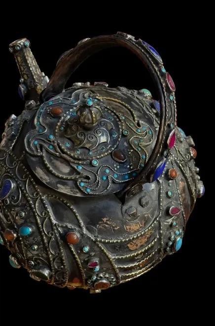 Metal Teapot - Image 3